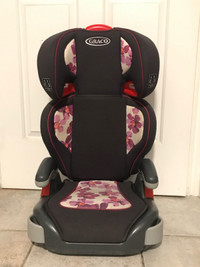 Booster seat / Graco 