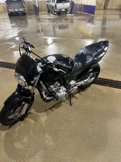 2002 cb919 for sale. Lots of fun and power for a new or experienced rider.