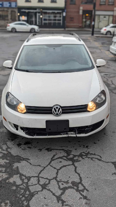 2011 Volkswagen station wagon