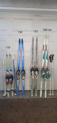 4 cross country skis package /ski de fond: