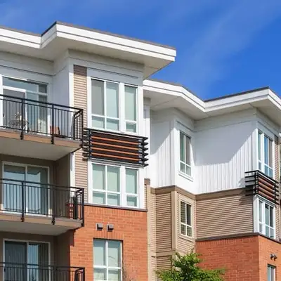 In search of shared rental in condo/apartment etc in Barrie. Please contact if you have a condo/rent...