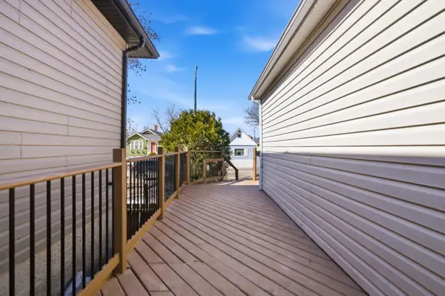 2bd/2bth Completely Renovated House in Broders Annex in Houses for Sale in Regina - Image 17