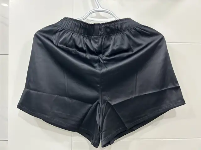 Savage Fenty Men’s satin boxers size Small 30-31 NEW underwear in Men's in Calgary - Image 4