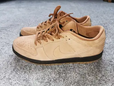 Nike SB wheat colour size 10 , View more