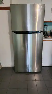 Refrigerator LG, laveuse Whirlpool, sécheuse GE