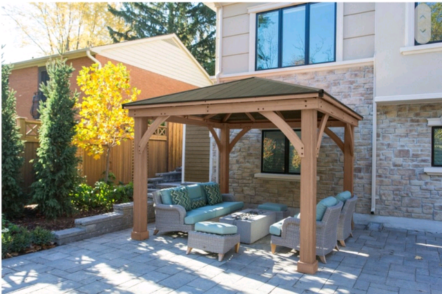 CEDAR 12X12 GAZEBO WITH ALUMINUM ROOF PANELS  *NEW* in Patio & Garden Furniture in Mississauga / Peel Region - Image 3