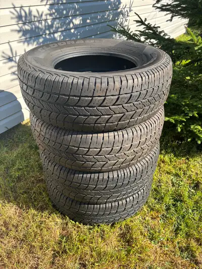 Set of Eldorado Sport Fury tires, size is LT265/70R17. Tires are in good condition, 2 have a bad wea...