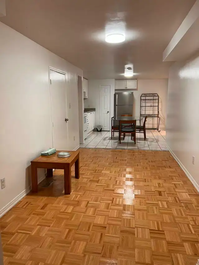 one  basement bed room apartment for rent in Room Rentals & Roommates in City of Toronto - Image 4