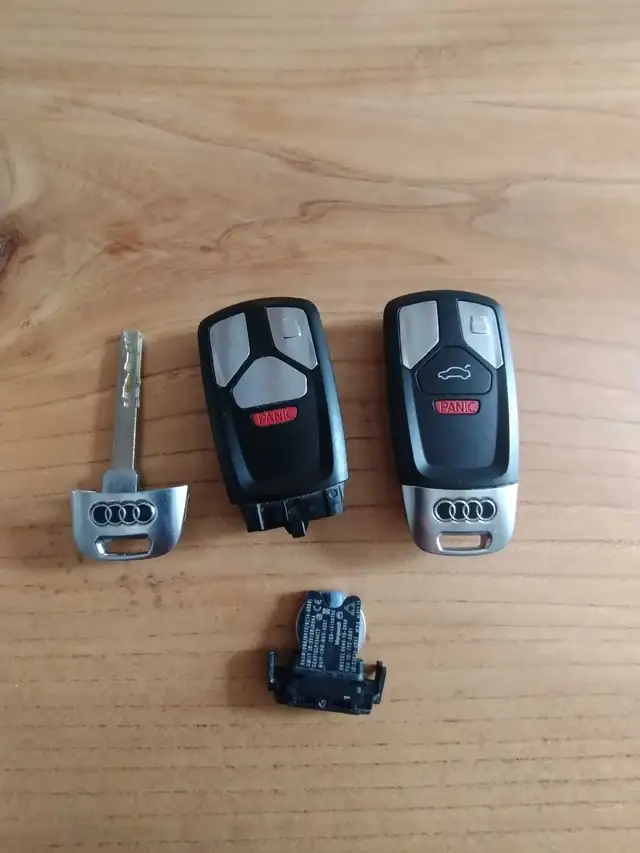 Audi A4 Allroad Key FOB $100 in Other Parts & Accessories in Cambridge - Image 5