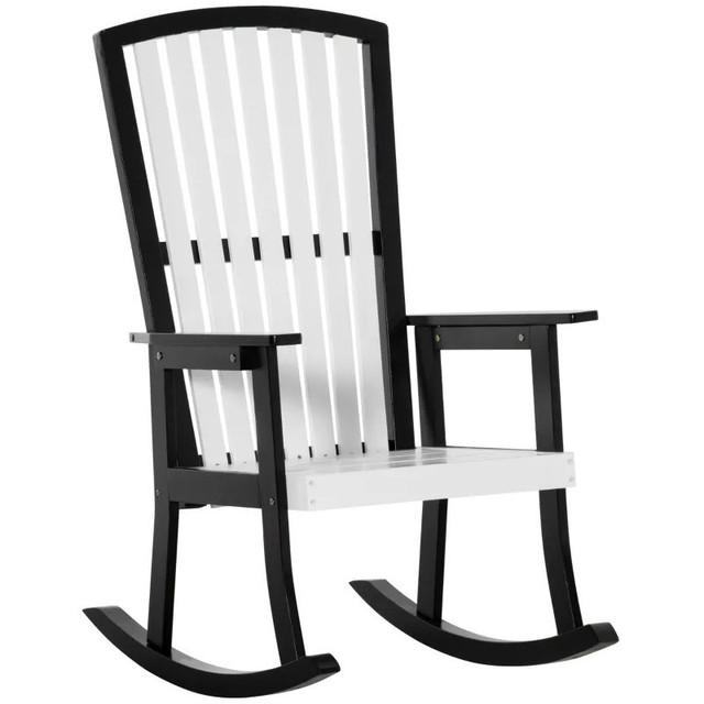 Wooden Rocking Chair in Chairs & Recliners in Markham / York Region - Image 2