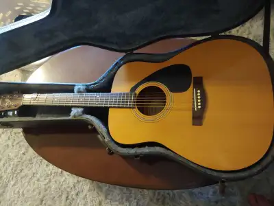 Yamaha guitar, View more