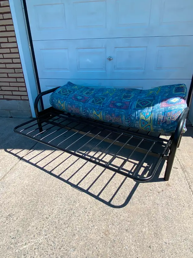 Futon and Mattress in Couches & Futons in Kingston - Image 2