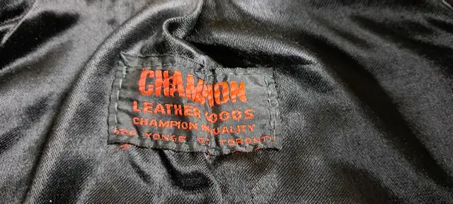 Vintage Men's Champion Leather Goods Leather Jacket Medium in Men's in Oshawa / Durham Region - Image 4