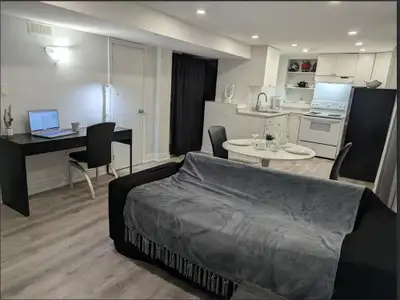 SHORT TERM FURNISHED PRIVATE APARTMENT TORONTO FULLY FURNISHED PRIVATE APARTMENT WITH PRIVATE ENTRAN...