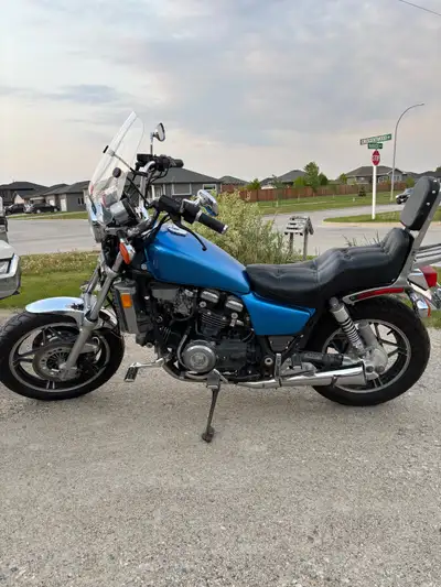 1983 Honda Magna 750cc Good shape. Repainted a couple years ago. Replaced battery and fuel pump. Bee...