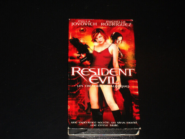 Les Créatures maléfiques (2002) Cassette VHS dans CD, DVD et Blu-ray  à Ville de Montréal