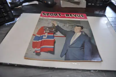 sport-revue magazine hockey mai 1956 emile butch bouchard mtl ca, View more