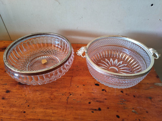 2 Crystal Bowls / Good Condition / Lindsay / $20 in Kitchen & Dining Wares in Kawartha Lakes