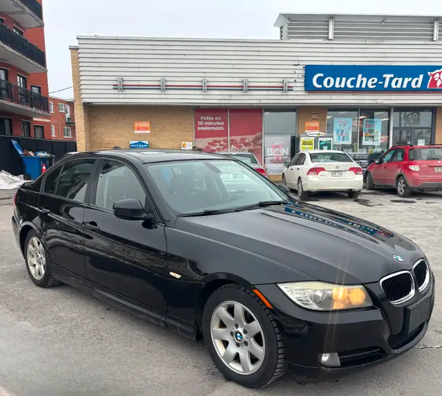 2010 BMW 3 SERIES 323I SEDAN 5 DOORS AUTOMATIC 6 CYLINDER in Cars & Trucks in City of Montréal - Image 2