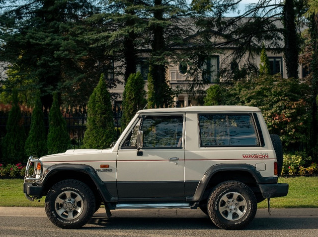 1987 Mitsubishi Pajero Standard Diesel Safetied in Cars & Trucks in Markham / York Region - Image 2