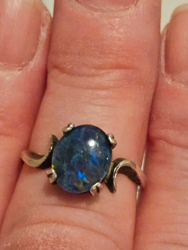 Opal Ring Ladies Size 7 set in Silver in Jewellery & Watches in Delta/Surrey/Langley - Image 3