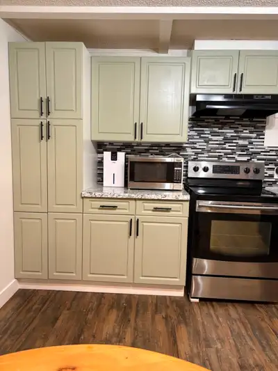 2-Bedroom Basement Suite with Fenced Backyard – Available Now! $1200 + utilities This comfortable 85...