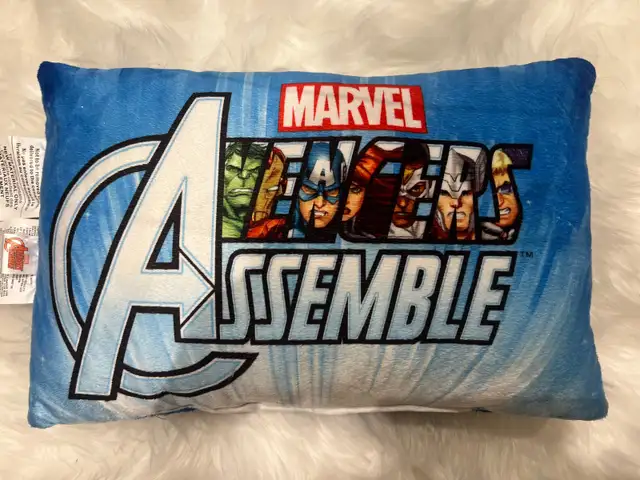 MARVEL AVENGERS PILLOW - New!