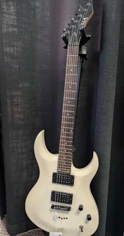 GWL Stratocaster Alpine White , View more
