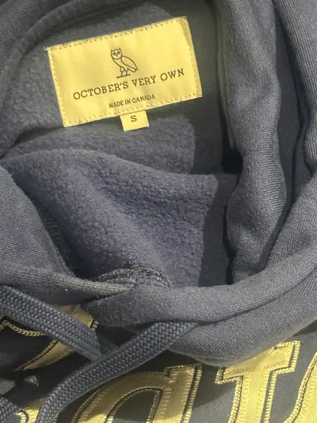 OVO Leafs Hometown Hero Hoodie in Men's in Markham / York Region - Image 4