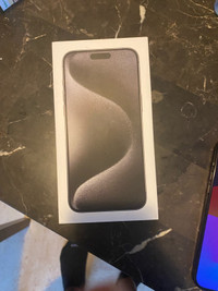 Selling brand new iPhone 15 pro max 256gb