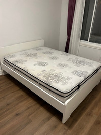 Queen size mattress with pillow top for sale