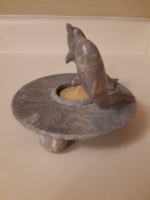 Vintage Dolphin Tealight Holder in Home Décor & Accents in Peterborough - Image 3