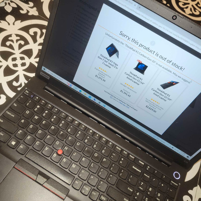 Lenovo thinkpad e15  gen 10  in Laptops in Edmonton - Image 4