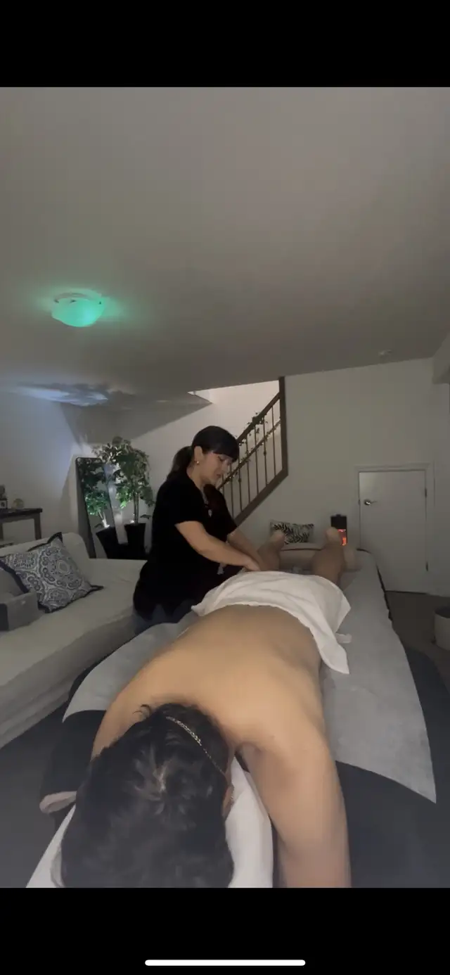 Massage Therapist64280283501313121