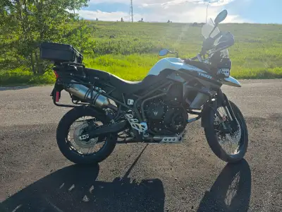 Beautiful bike. All maintenance up to date. 36000kms. Loaded with factory options top of line model,...