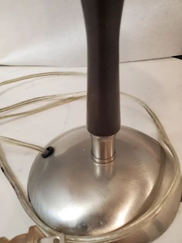 Lamp solid metal + wood. Antique62863732599298121