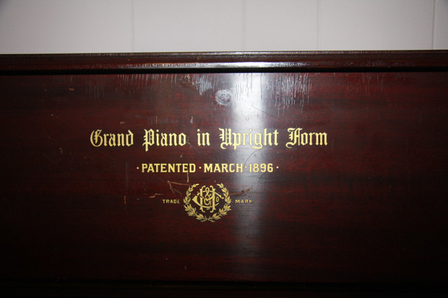 Heintzman Upright Mahogany, Genuine Keys, Piano in Pianos & Keyboards in Oakville / Halton Region - Image 3
