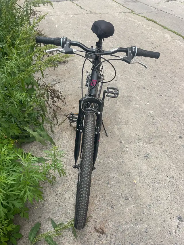 Velo super cycle de montagne  in Mountain in City of Montréal - Image 6