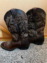 Men’s cowboy boots