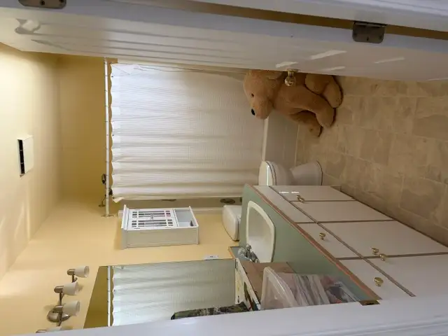 Quiet and family oriented 3 Level Townhouse for Rent