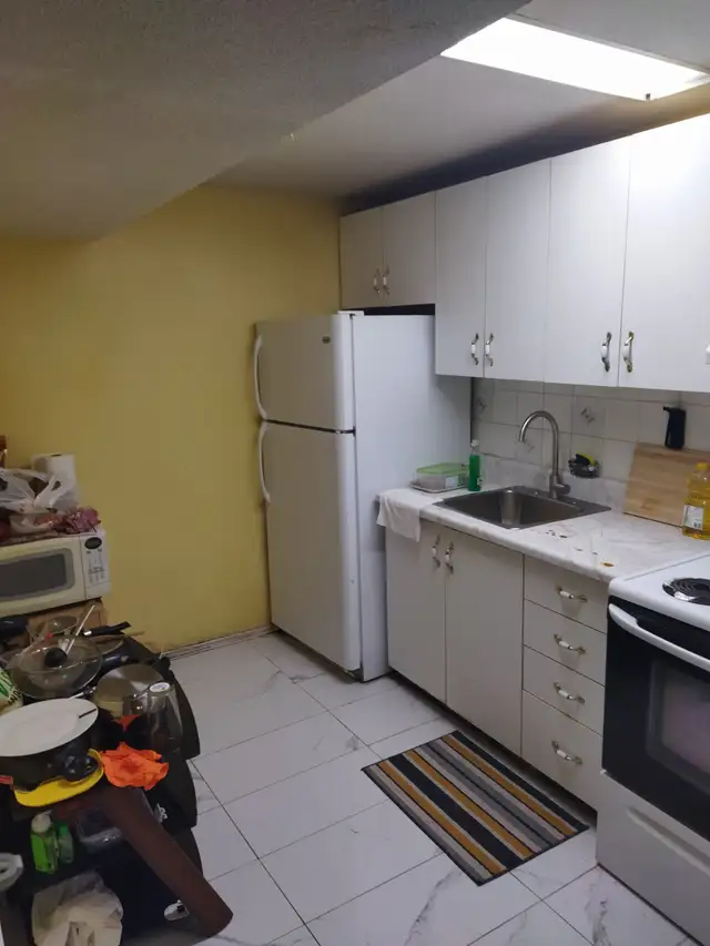Rooms for Rent Near Humber College (Males)62865715291779124