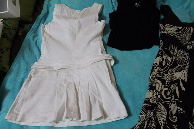 size small dreses all 3 for $50 in Women's - Dresses & Skirts in Oshawa / Durham Region - Image 4