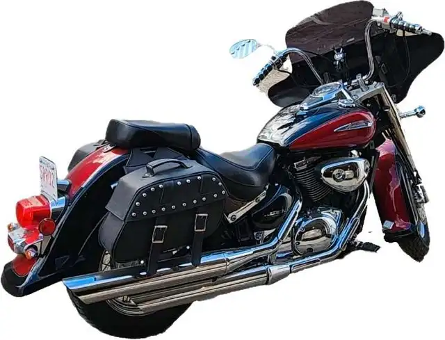 01 suzuki vl800 in Street, Cruisers & Choppers in Edmonton - Image 3