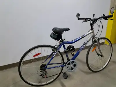 Velo Hybride 18 Vitesses, View more