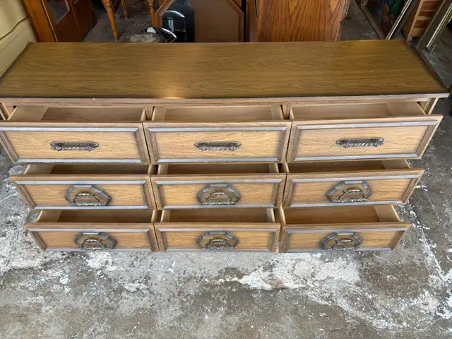 9 Drawer Dresser in Dressers & Wardrobes in Peterborough - Image 8