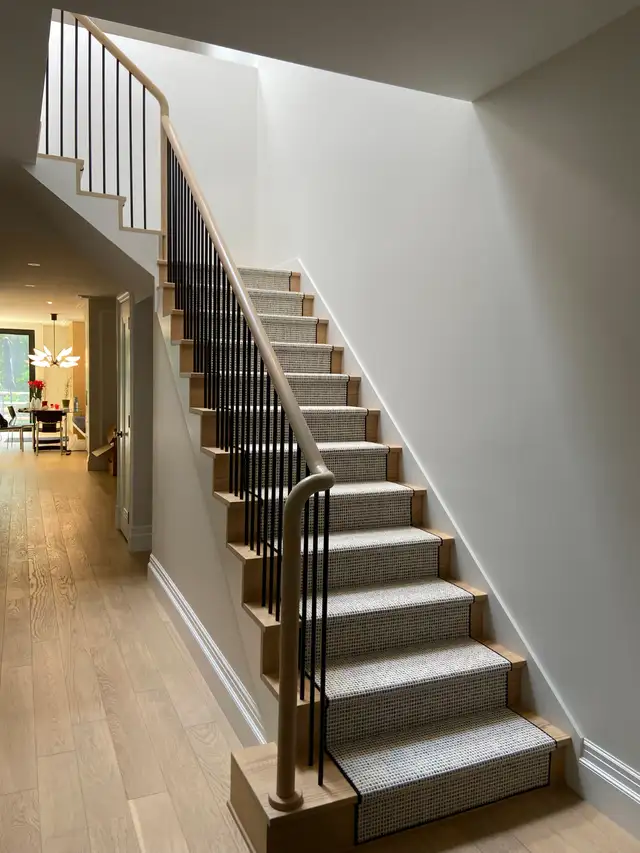 Architect (certified with OAQ)554748262357422081