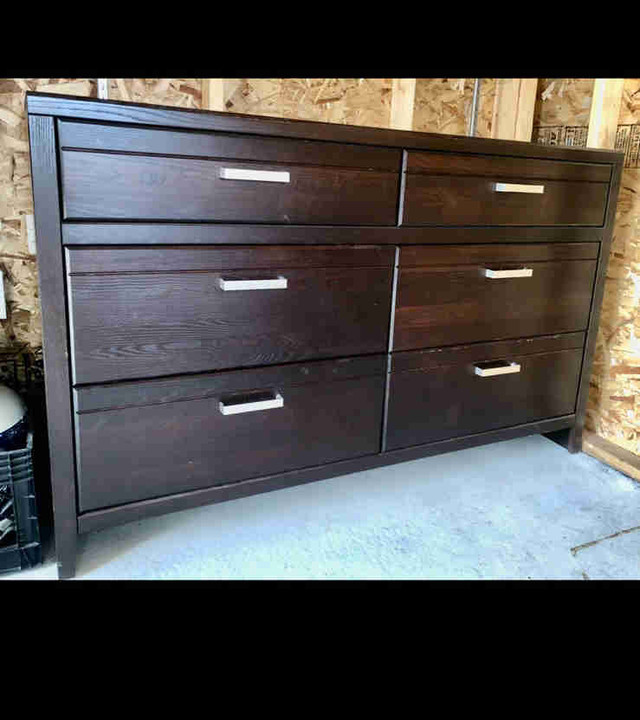 Large 6-Drawer Dresser  in Dressers & Wardrobes in Winnipeg
