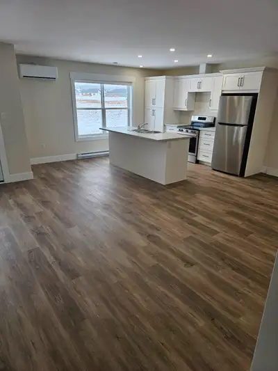 23C Seymour Drive, Cornwall, PE Rent: $2000/month Damage Deposit: $2000 Lease Term: 12 months Availa...