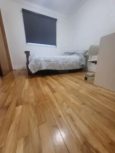 Chambre pour colocatrice au Nouveau-Rosemont