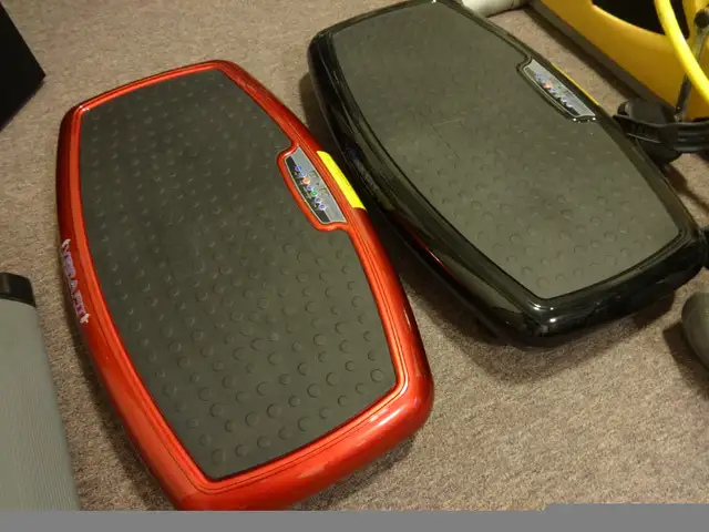 BodyBreak Treadmill model-2000 for sale AS IS in Exercise Equipment in Markham / York Region - Image 4